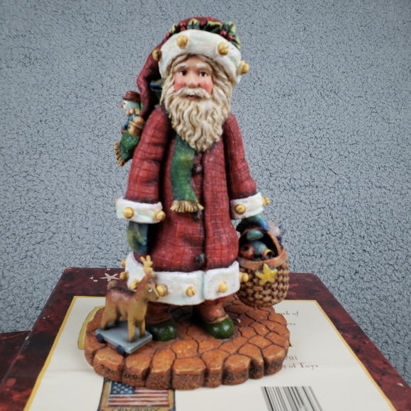 Vintage Old glory collection Santa Basket Of Toys Figurine by Lisa Blowers - Picture 2 of 13